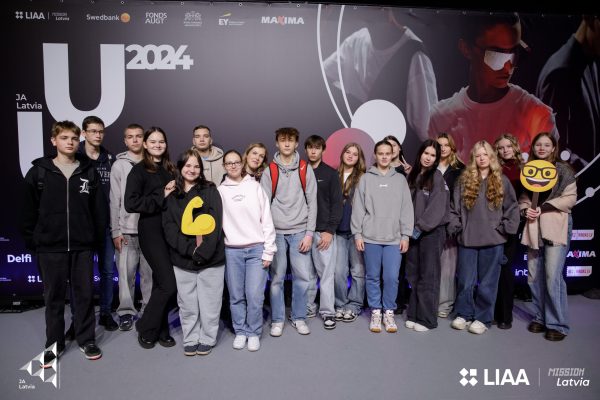 1000036306 1000036306