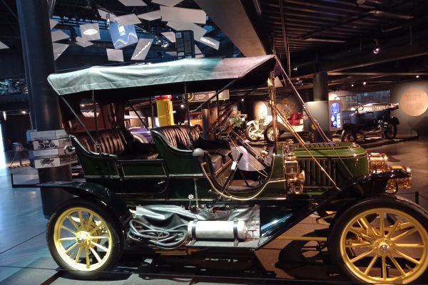 67823ddf-e5e4-4135-bae7-55fa9b157741