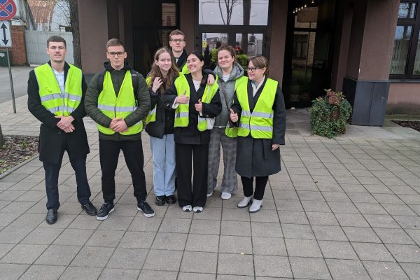 PXL_20241031_101138430.MP