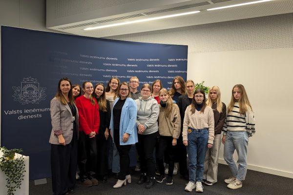 PXL_20241106_092817202.MP PXL_20241106_092817202.MP