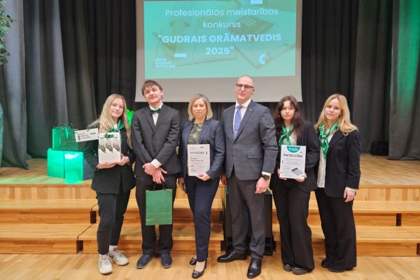 WhatsApp Image 2025-03-08 at 19.37.11 WhatsApp Image 2025-03-08 at 19.37.11