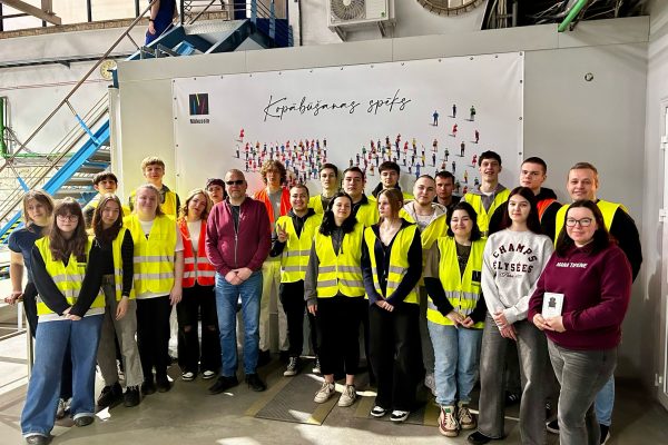 WhatsApp Image 2025-03-19 at 12.48.17 WhatsApp Image 2025-03-19 at 12.48.17