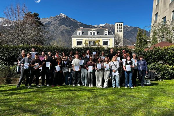 WhatsApp Image 2025-03-27 at 15.34.07 WhatsApp Image 2025-03-27 at 15.34.07