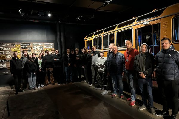 WhatsApp Image 2025-10-03 at 09.37.54 (2)