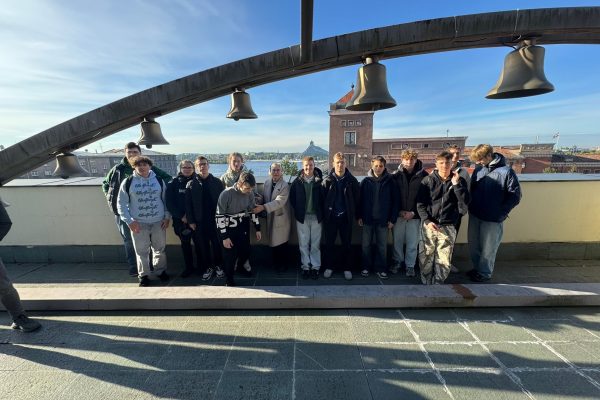 d198ae6f-9f3a-431e-922d-52c6415c414e