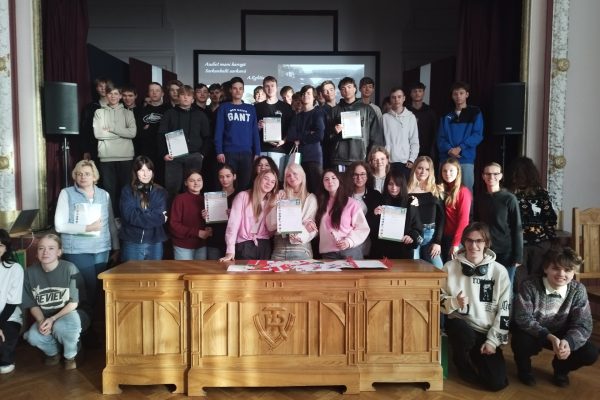 thumbnail_1000006533